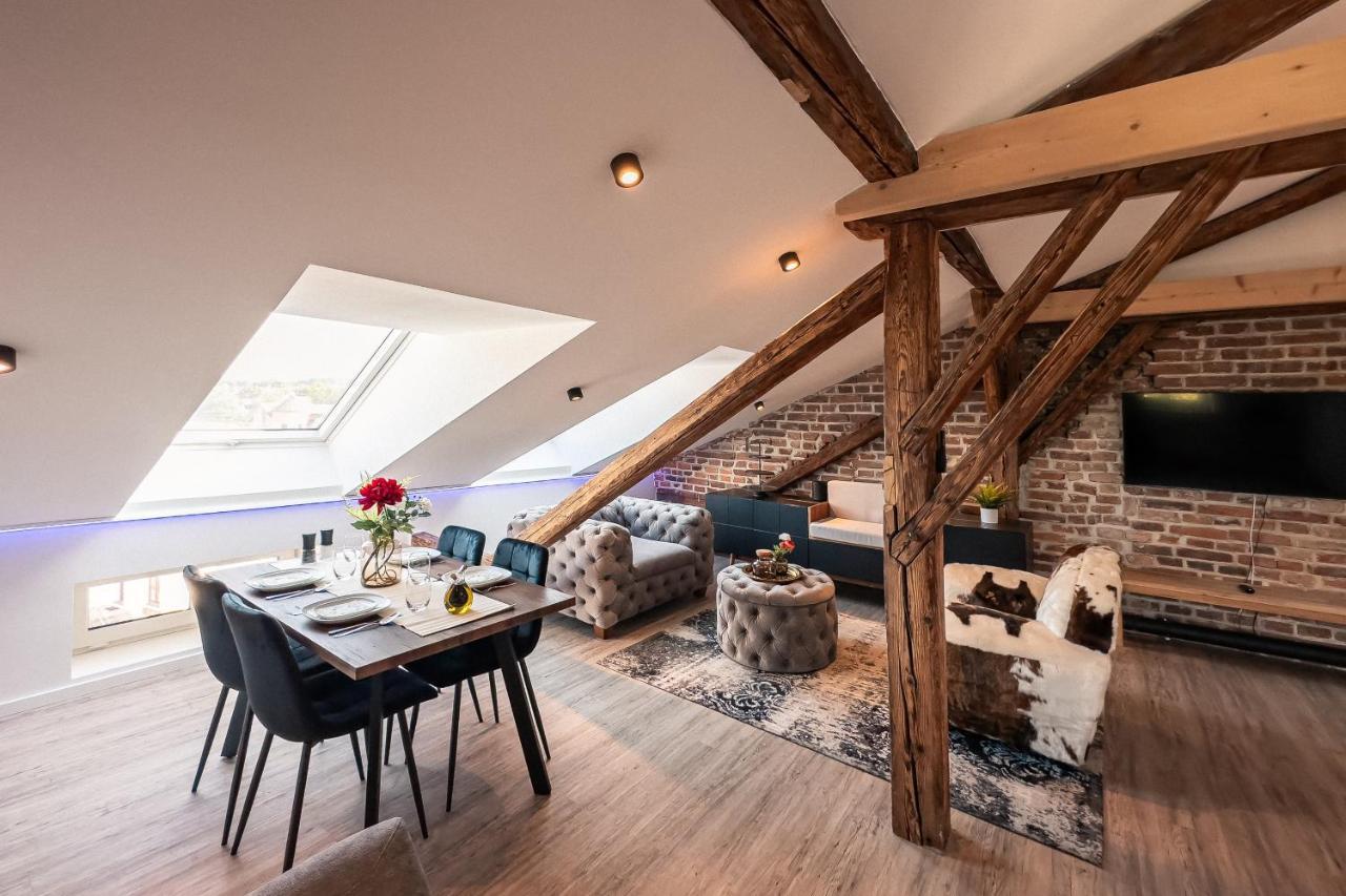 Crest - Riverside Lofts Mit Parken I Balkon I Kueche I Regendusche Passau