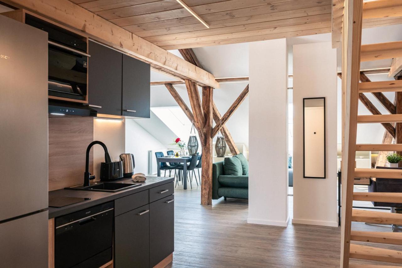 Apartment Crest - Riverside Lofts Mit Parken I Balkon I Kueche I Regendusche