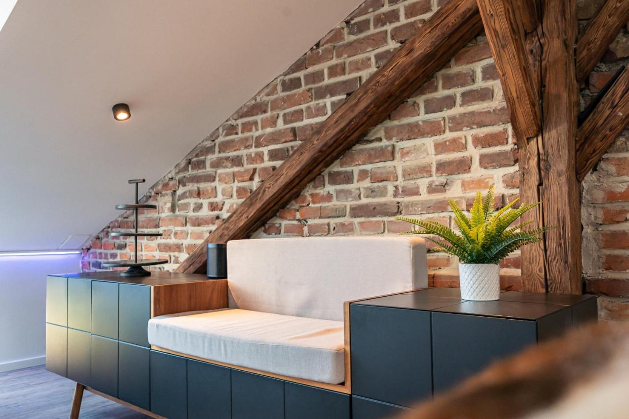 Crest - Riverside Lofts Mit Parken I Balkon I Kueche I Regendusche Passau
