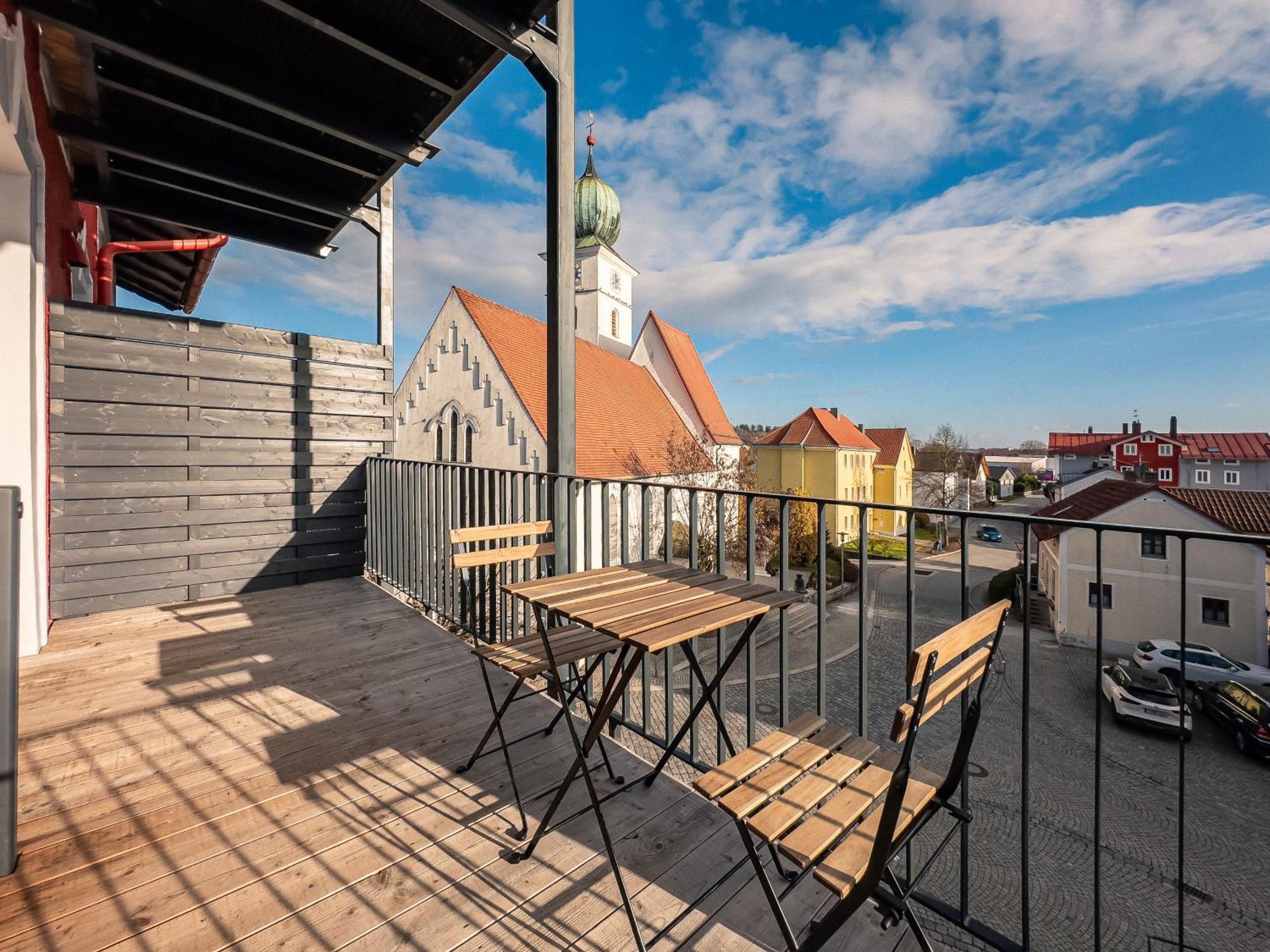 Crest - Riverside Lofts Mit Parken I Balkon I Kueche I Regendusche * Passau